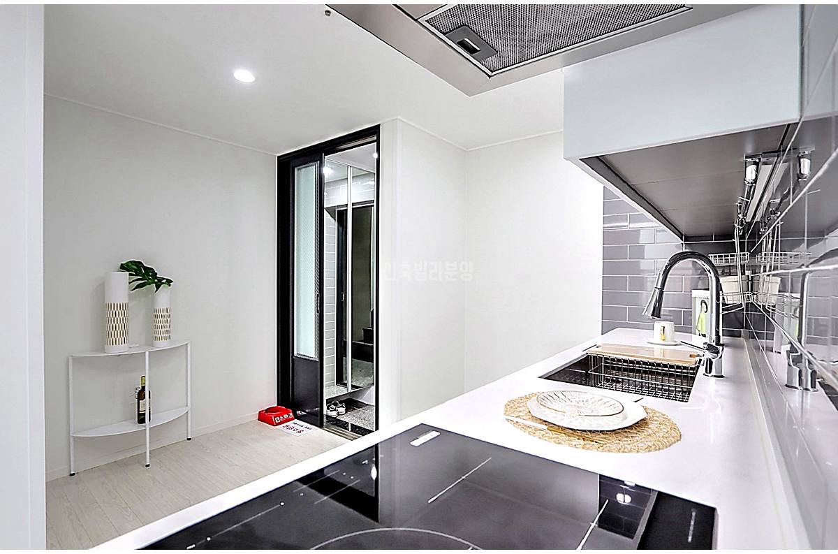 20260215 010157 5049 6 54