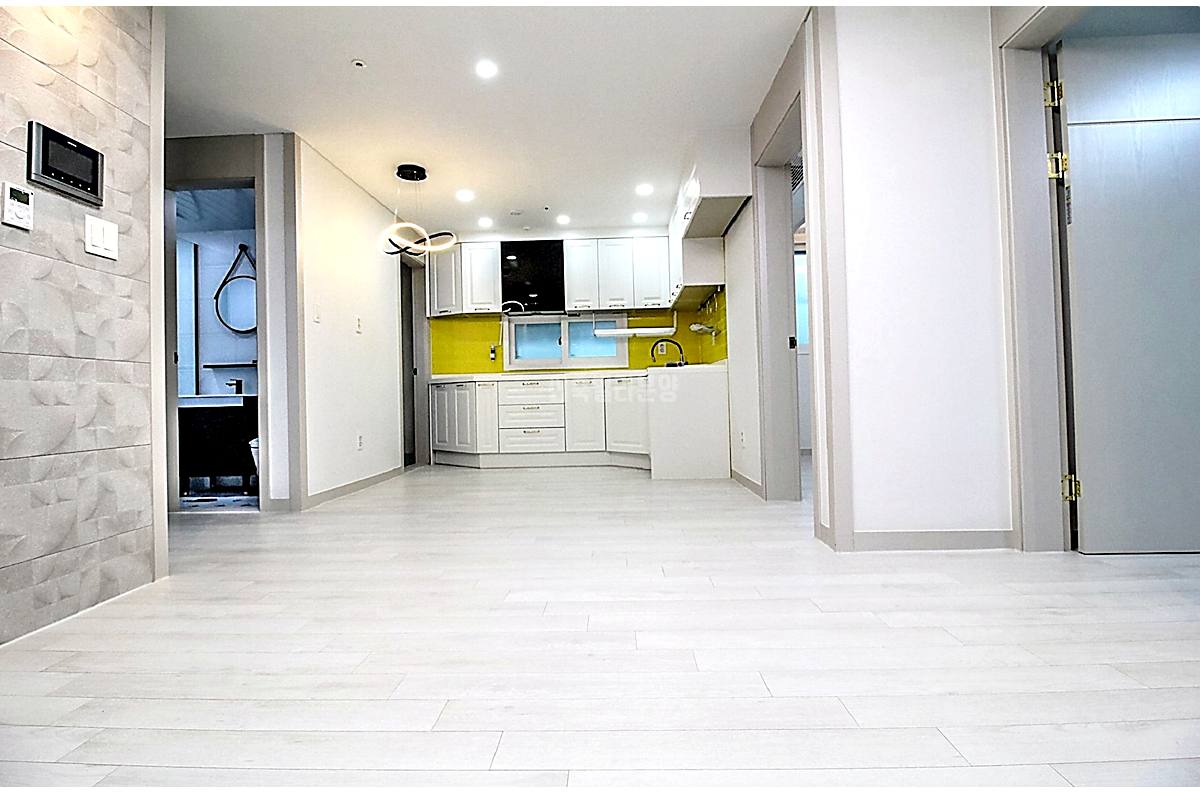 20260215 010157 5049 6 6