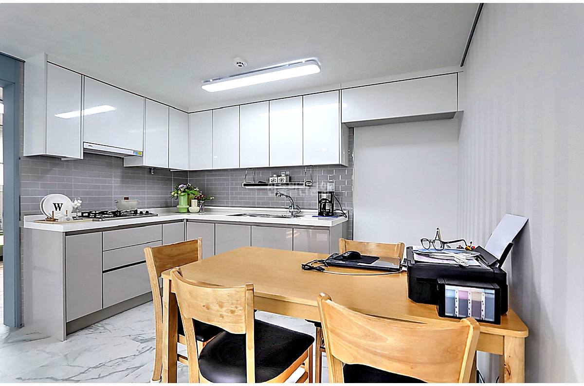 20260215 010157 5049 7 139