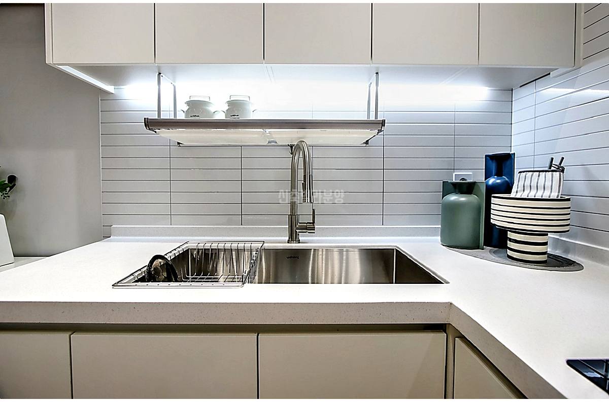 20260215 010157 5049 7 169