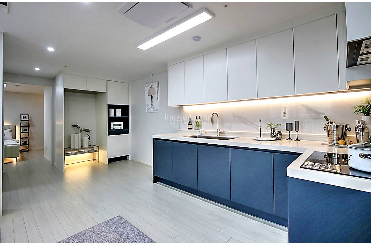 20260215 010157 5049 7 176