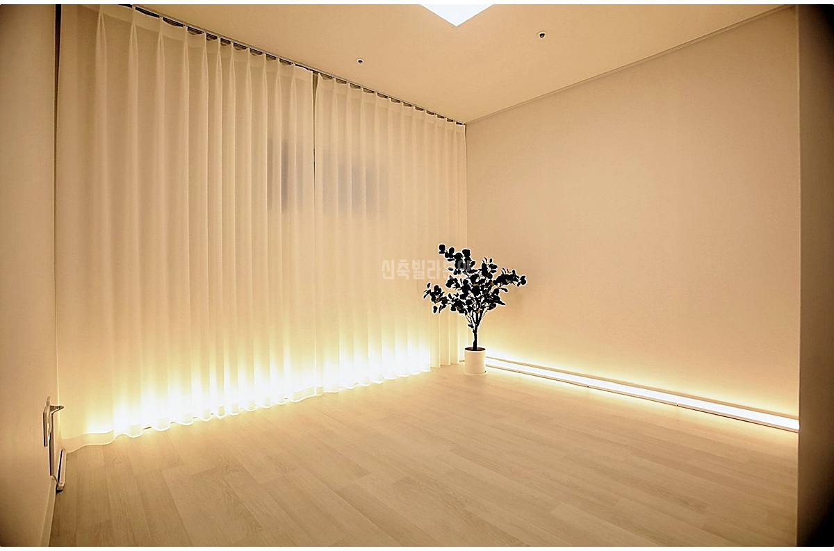 20260215 010157 5049 7 181