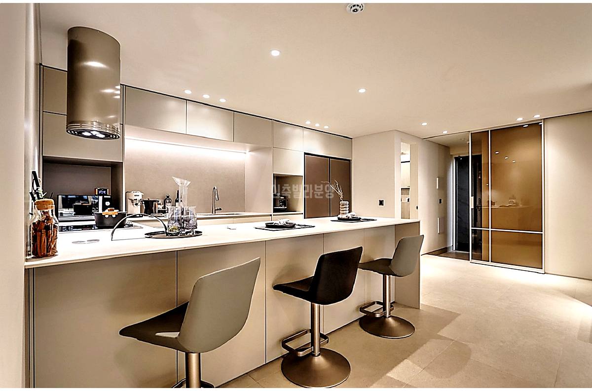 20260215 010157 5049 7 41