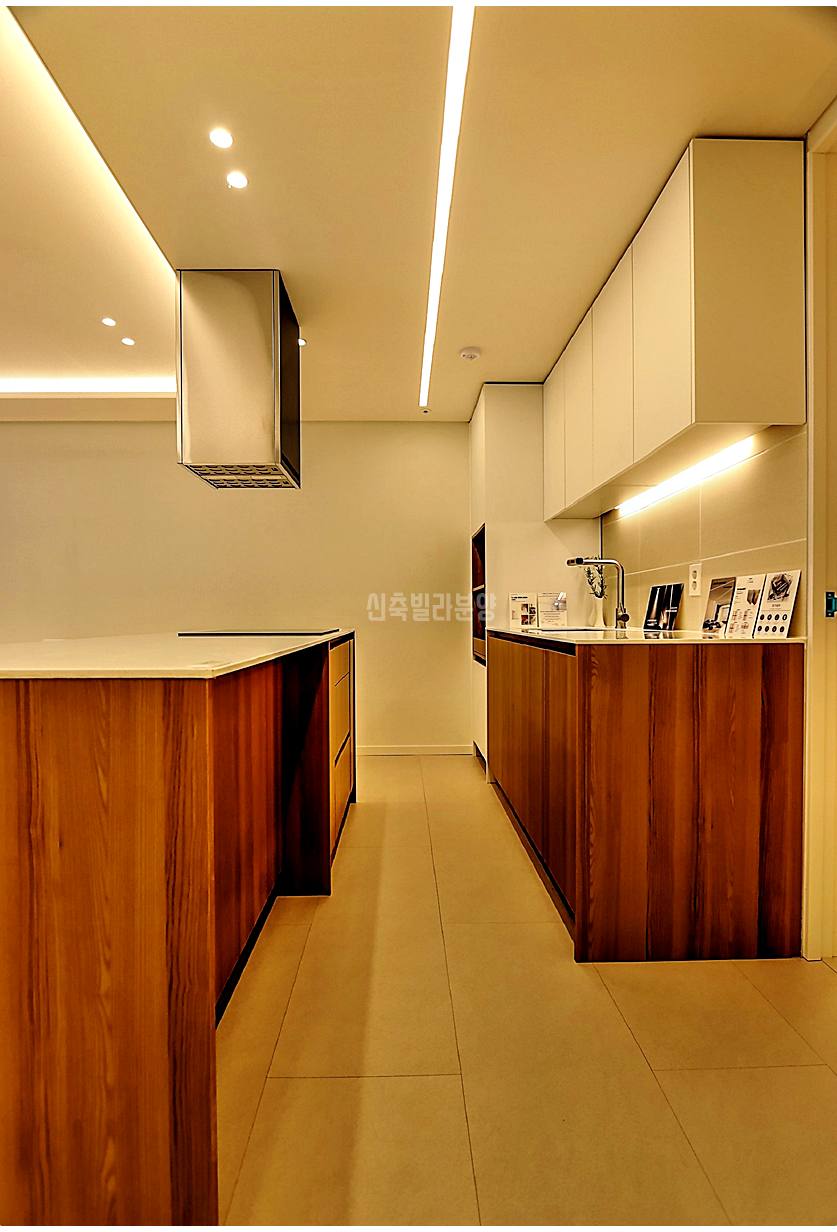 20260215 010157 5049 8 129