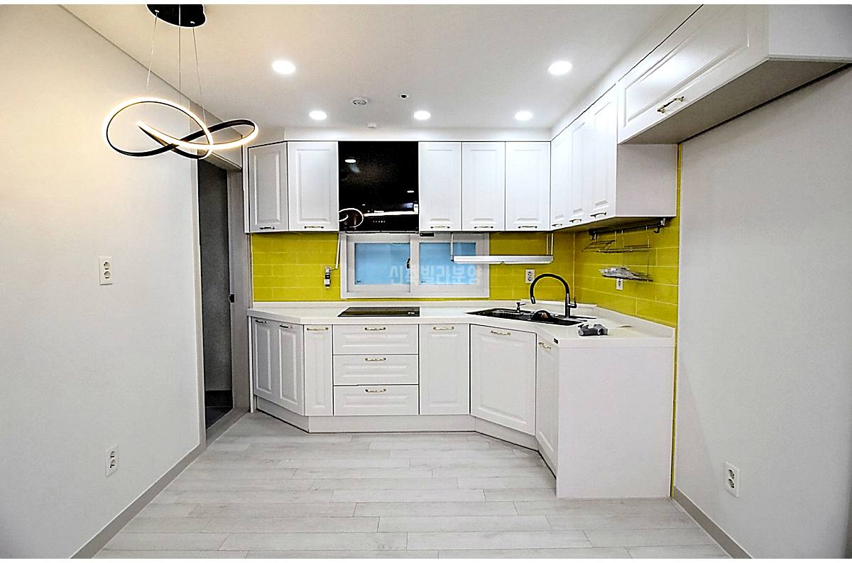 20260215 010157 5049 8 6