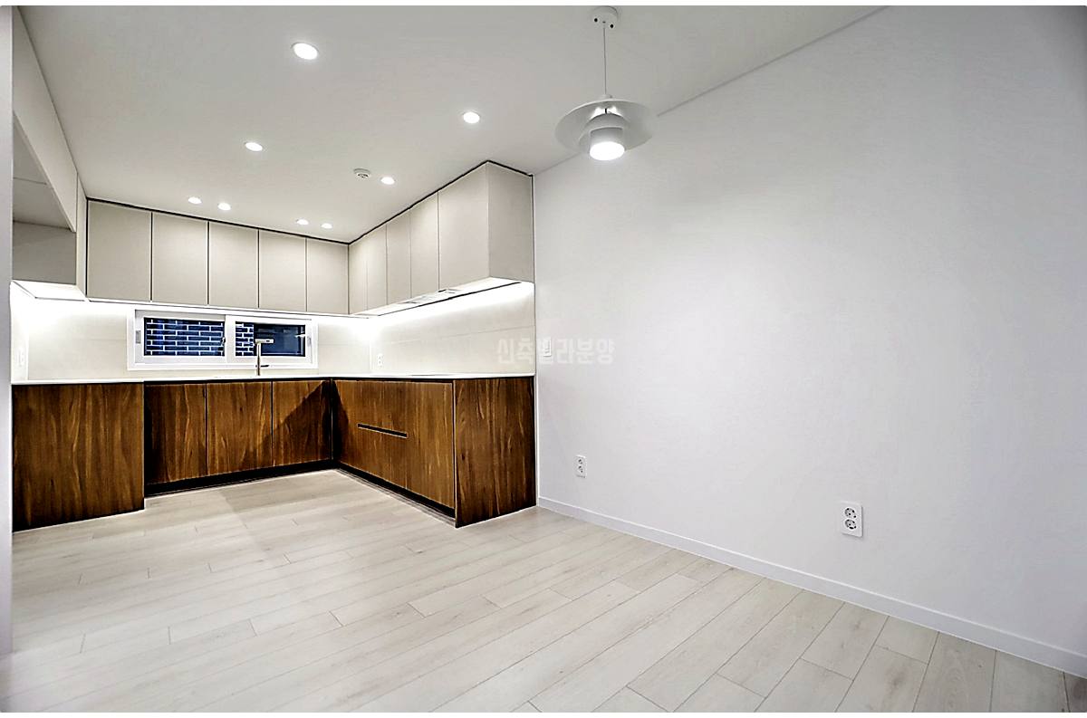 20260215 010157 5049 9 159