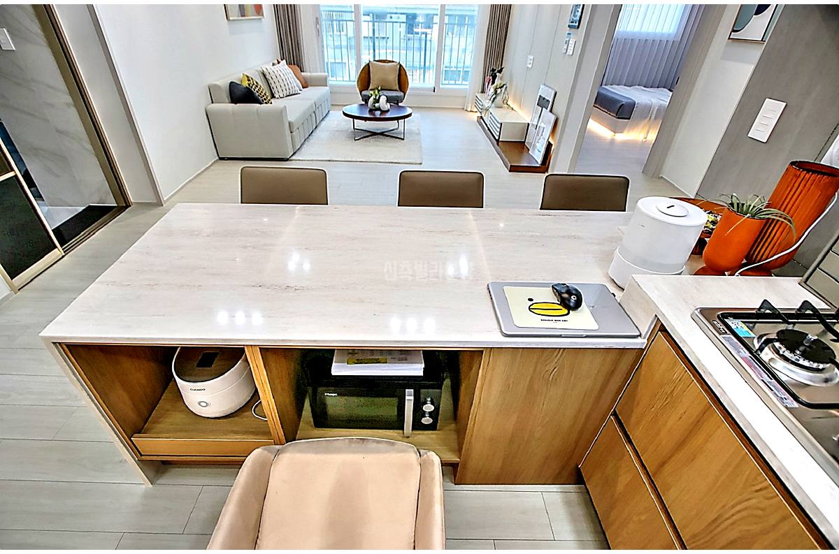 20260215 010157 5049 9 173