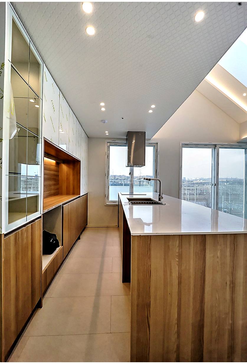 20260215 010157 5049 9 183