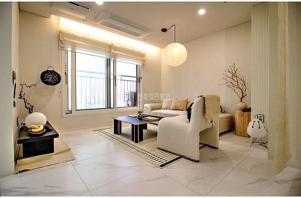 F1103422 서울시 상봉동 103 4 라엘 703호 2R1T 32500 실입 9천 0 1 @@ HQ 20260509 000600