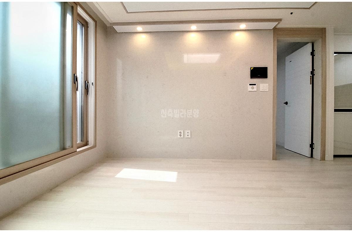독산동신축빌라 분양 금천구 엘리베이터 신독산역 생활권 3룸 단지 10 F120084 서울시 금천구 독산동 200 8 동현하이츠 301호 3R1T 41500 실 4 @@ HQ 20260509 000219