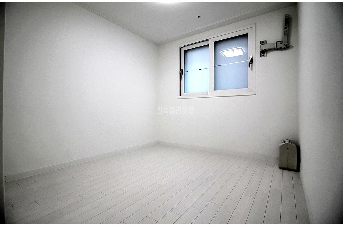 F1411198 서울시 강동구 성내동 411 19 블루앤코팰리스 301호 2R1T 450 12 @@ HQ 20260509 000013