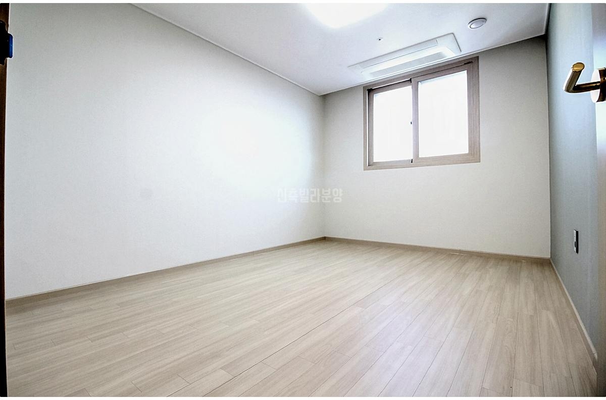 H2414416 안양시 만안구 안양동 414 4 꿈에블리스나인 2002호 4R2T 650 22 @@ HQ 20260508 233725