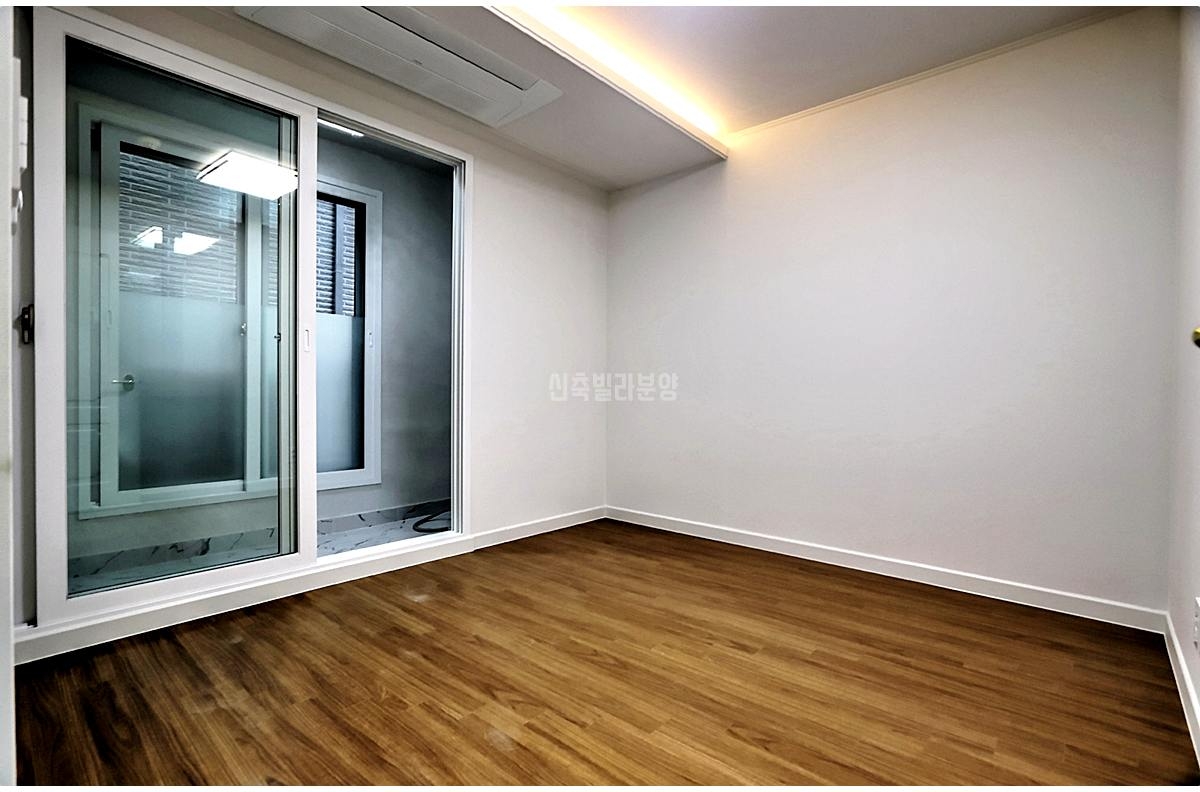 K414297 인천시 계양구 장기동 142 9 엘케이빌리지 로얄파크시티 2동 203호 3R 8 @@ HQ 20260508 225117