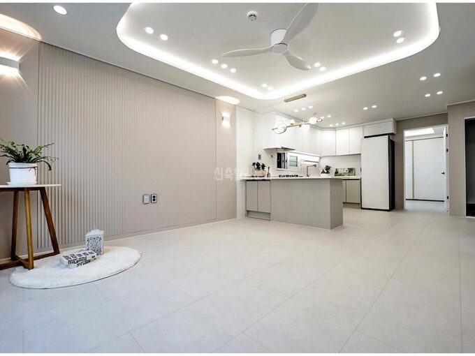 L2573319 1 안산시 상록구 이동 573 3 탑빌리지 202호 2룸 2.69억 실3천 4 @@ HQ 20260508 222645