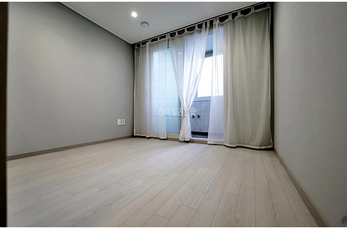 L423745 인천시 중구 용동 237 4 포레가 202호 3룸 2.95억 실2천 010 15 @@ HQ 20260508 220924