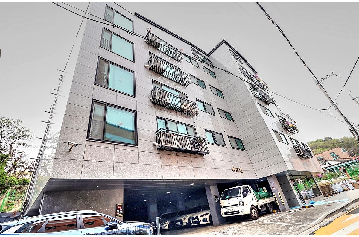 M2347413 용인시 처인구 양지면 양지리 347 4 하르딘 503호 3R2T 복층 3 30 @@ HQ 20260508 215816