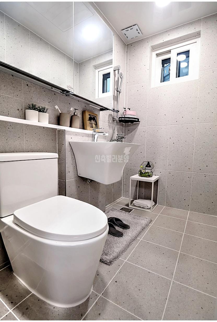 M272522 화성시 매송면 원평리 72 5 라인아띠랑스 202호 4R2T 3.29억 실입 20 @@ HQ 20260508 214911