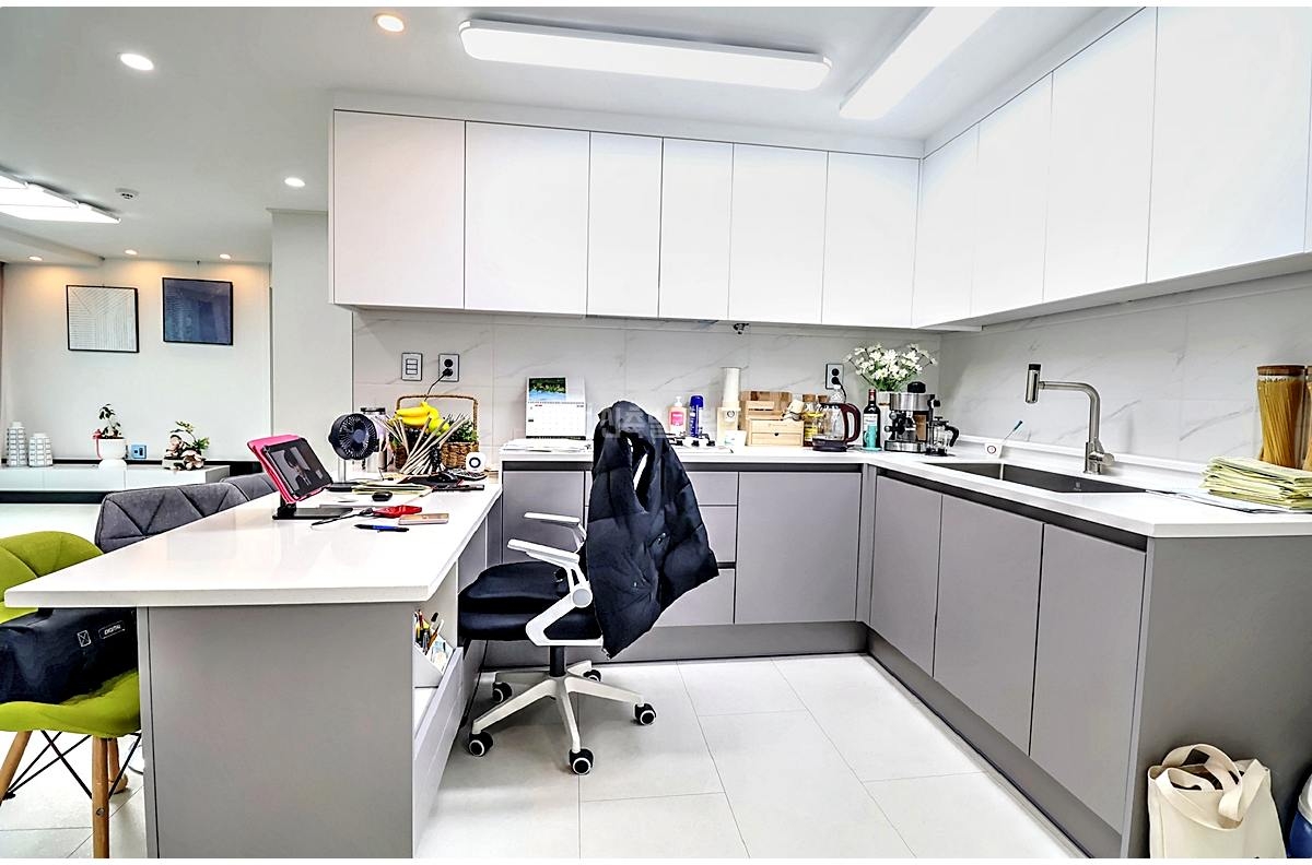 괴안동신축빌라 매매 부천 남향채광 소사역 3룸 11 M37233 부천 소사구 괴안동72 3 더준클래스203호 3R2T 3.69억 실입6천 01 12 @@ HQ 20260508 214418