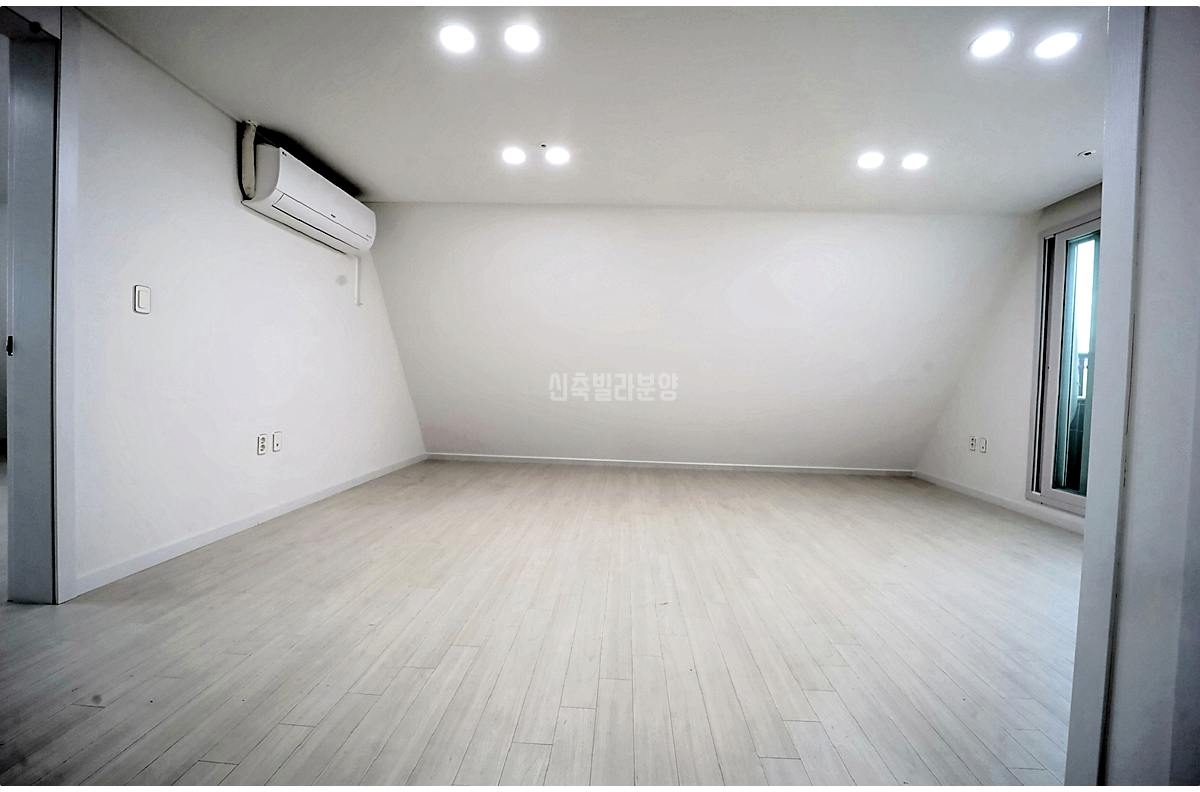 Q1117110 6 강서구 화곡동 1171 삼성팰리스 103동 602호복층분520 실2 16 @@ HQ 20260508 213610