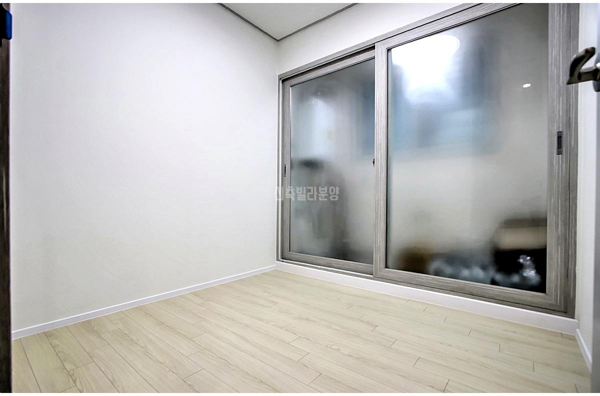 Q1409991 구로구 구로동 409 99 미라벨 301호3R분424 실1억 010 4 13 @@ HQ 20260508 213342