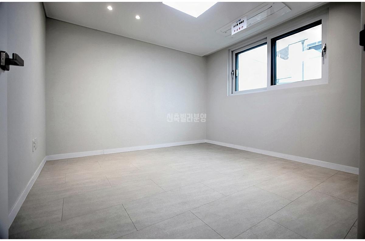Y48283 인천시 미추홀구 문학동 82 8 렉스힐하우스 201호 3R2T 5.4억 실9천 8 @@ HQ 20260508 202442