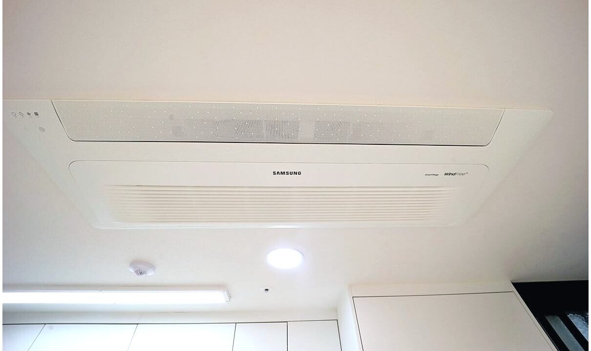J120084 2 서울시 금천구 독산동 200 8 동현하이츠 202호 2R1T 2.99억 3 @@