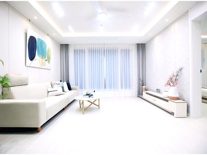 J2926119 안산시 상록구 본오동 926 1 루미네빌 202호 3R2T 3.09억 3천 @@