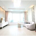 M2583220 수원시 권서구 세류동 583 2 레베랑스 204호 3R2T 3.68억 3천 3 @@