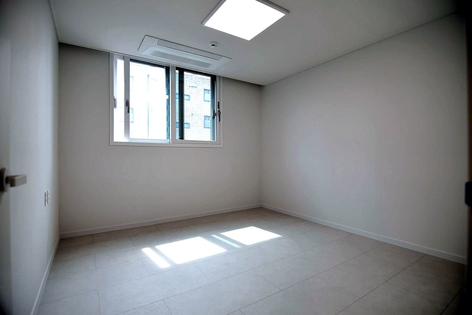 S263205 파주시 야당동 63 2 아진포레스트 102동 202호 4.09억 실5천 010 6844 0725 DSC 0559 @@