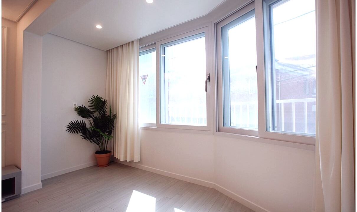 ★J28822 1 부천시 원미구 심곡동 88 2 화이트빌 A동 202호 3R2T 3.45억 8 @@