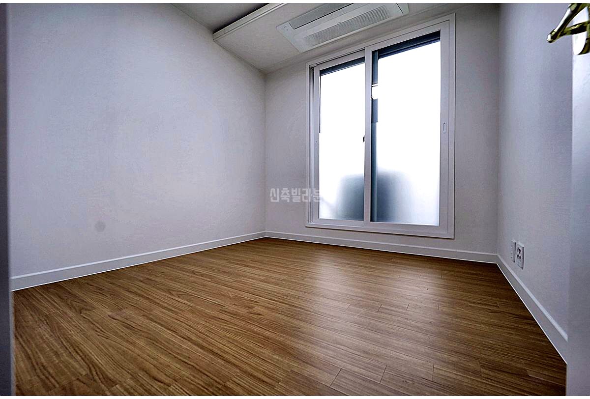 20260817 232235 22687